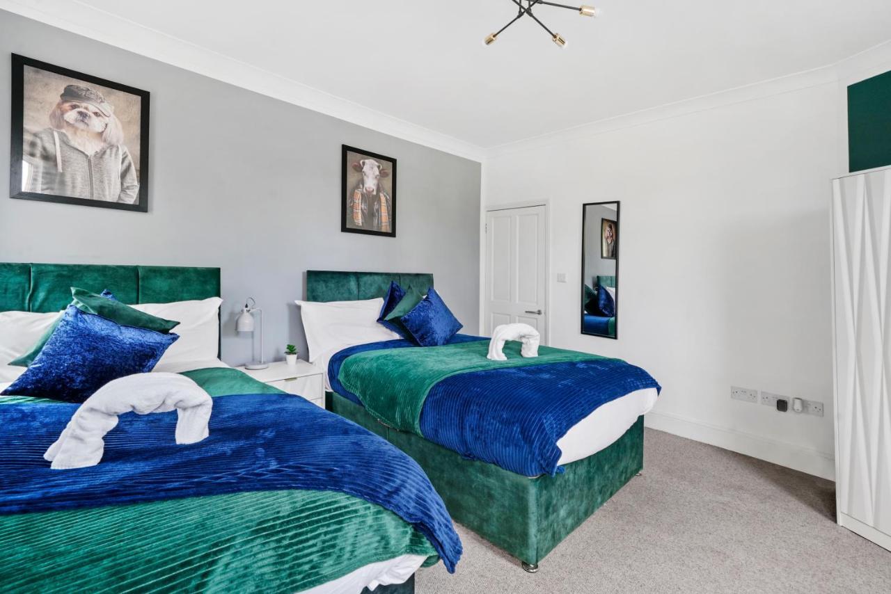 The Emerald Gem - Overlooking The Park Apartment Bristol Bagian luar foto